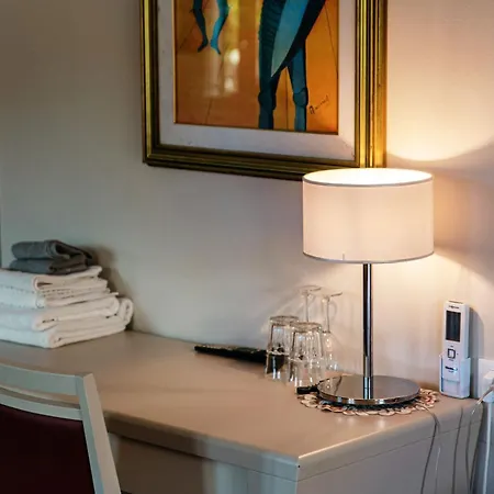 Bellagio Bed & Breakfast فندق مبيت وإفطار 4*