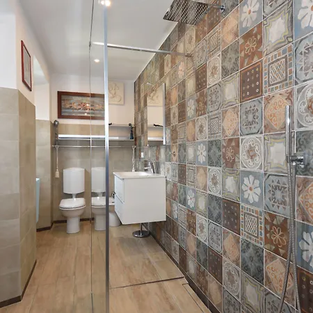 Bellagio Bed & Breakfast Alojamento de Acomodação e Pequeno-almoço Bellagio