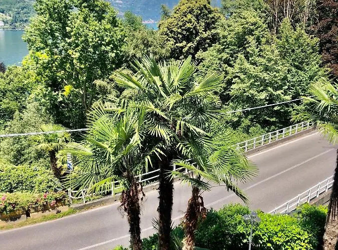 فندق مبيت وإفطار Bellagio Bed & Breakfast 3*