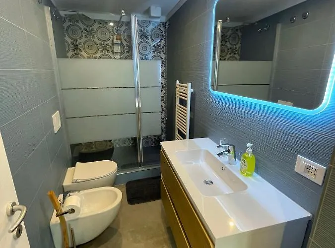 فندق مبيت وإفطار Bellagio Bed & Breakfast 3*