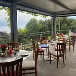 Bellagio Bed & Breakfast Отель типа 